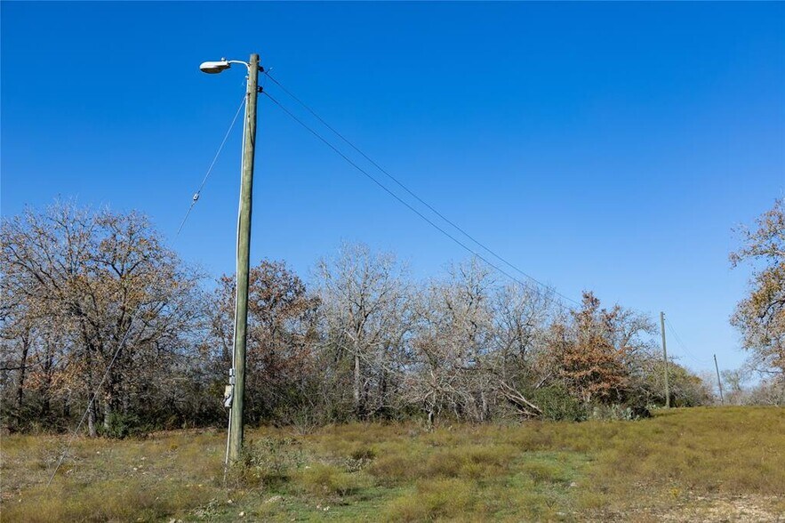 More Photos Of 399 Seals Creek Rd, Lockhart Land For Sale