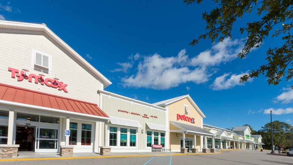 More Photos Of 10224-10225 N Us-17 Hwy, Pawleys Island Unknown For Lease
