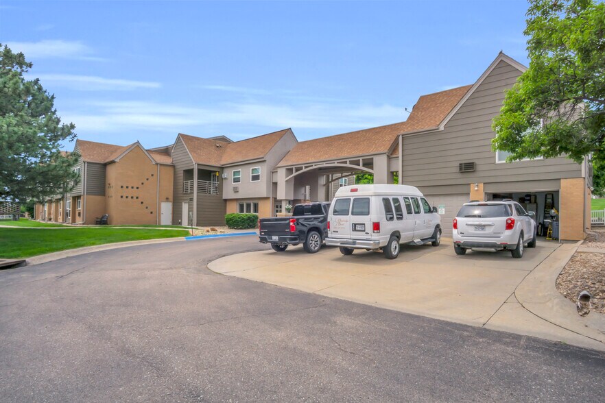More Photos Of 4107 Central Ave, Kearney Assisted Living For Sale