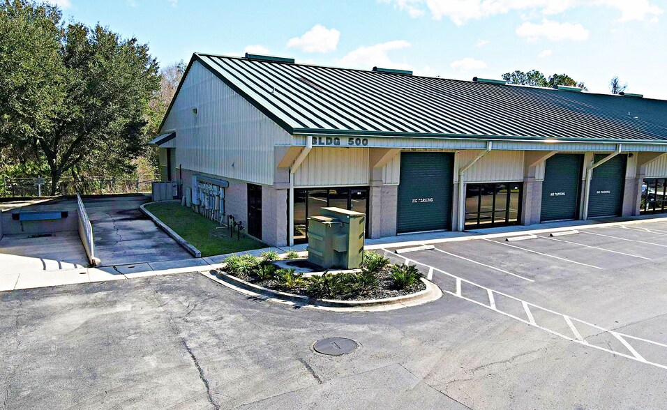 Primary Photo Of 3653 Regent Blvd, Jacksonville Warehouse For Lease