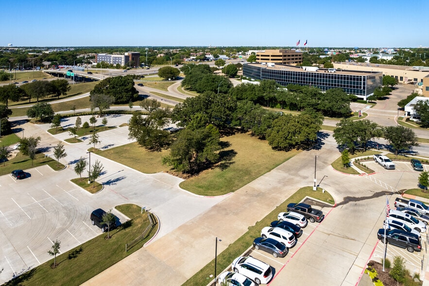 More Photos Of SEC of I-35 & Corporate Dr, Lewisville Land For Lease