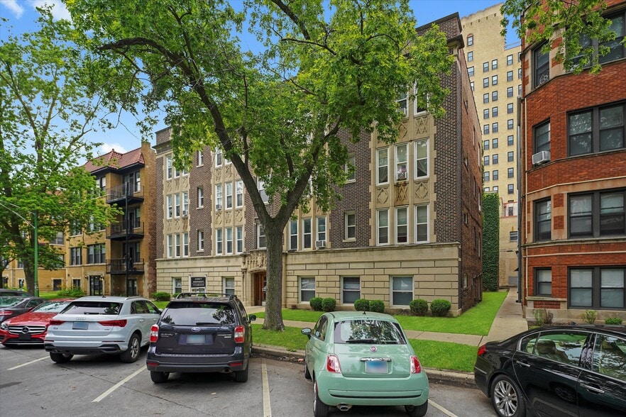 More Photos Of 5465 S Everett Ave, Chicago Apartments For Sale