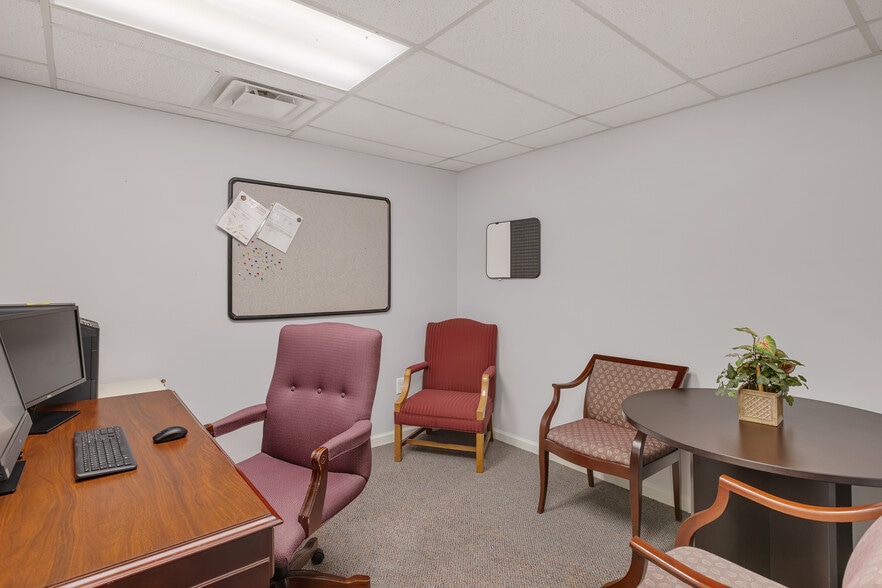 More Photos Of 5758 Cooley Lake Rd, Waterford Daycare Center For Sale