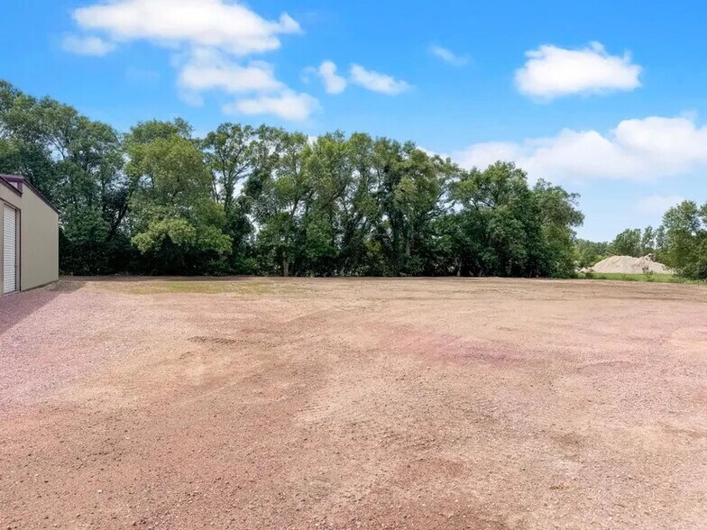 More Photos Of 351 S 4th St, Tracy Specialty For Sale