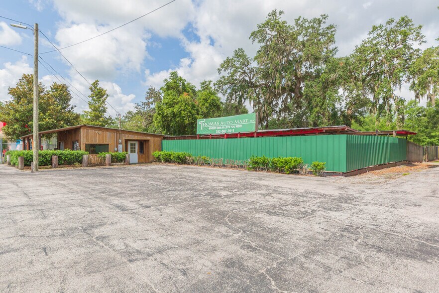 More Photos Of 13815 21st St, Dade City Auto Dealership For Sale