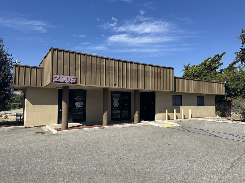 Primary Photo Of 2005 Garey Ave, Pomona Office For Sale