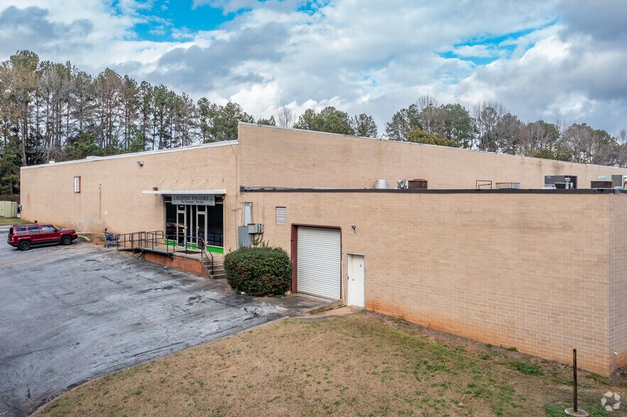 More Photos Of 5304 Panola Industrial Blvd, Decatur Distribution For Lease