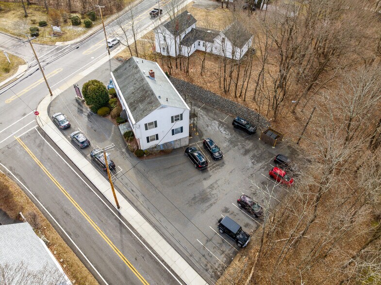 More Photos Of 805 High St, Westwood Medical For Lease