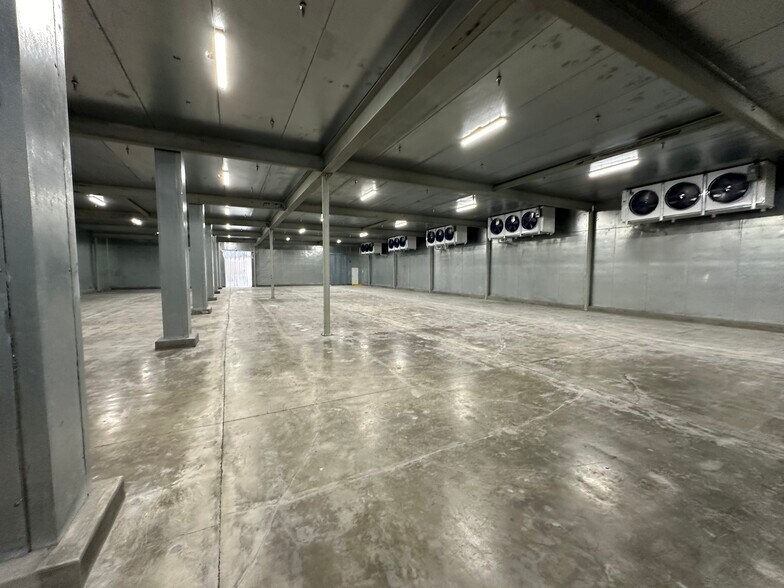 More Photos Of 1136-1150 S Vail Ave, Montebello Industrial For Sale