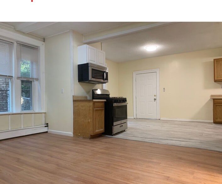 More Photos Of 134 Chestnut Ave, Waterbury Apartments For Sale
