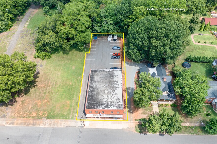 More Photos Of 426-430 Western Ave, Statesville Freestanding For Lease