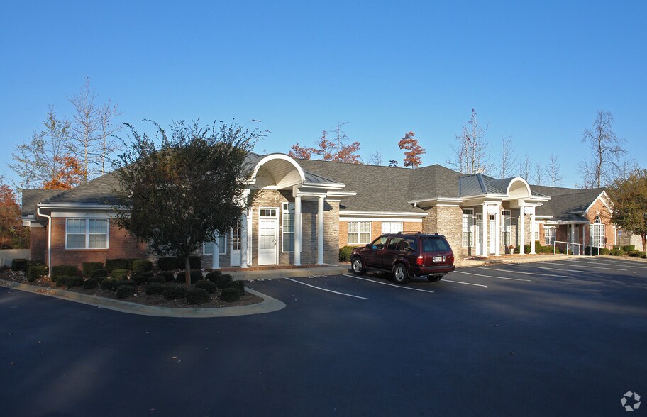 More Photos Of 11180 State Bridge Rd, Alpharetta Medical For Lease