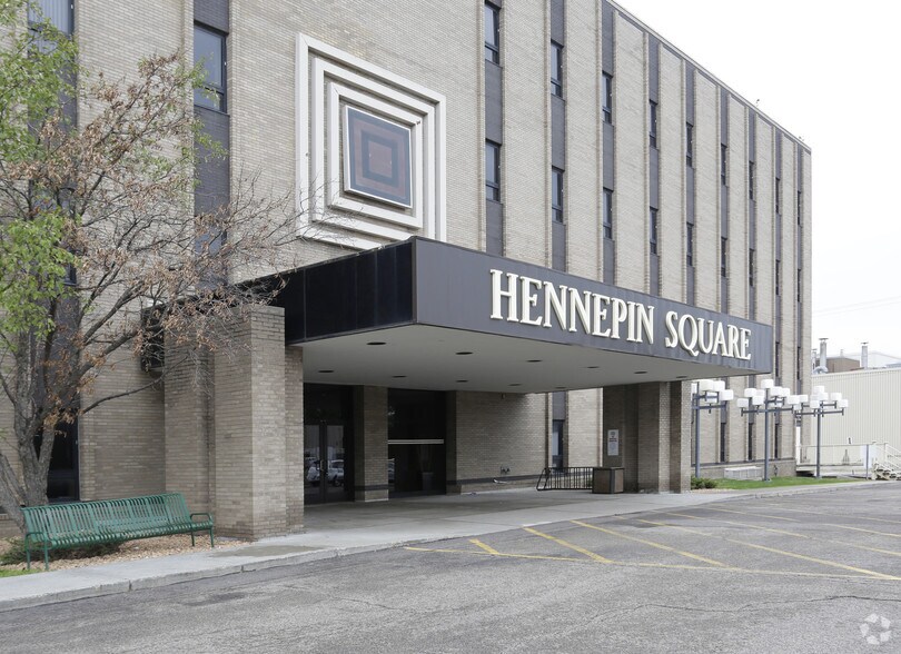 More Photos Of 2021 E Hennepin Ave, Minneapolis Office For Sale