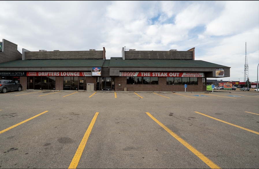 Primary Photo Of 3376 Parsons Rd NW, Edmonton General Retail For Lease