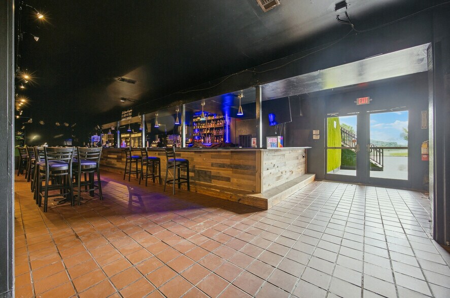More Photos Of 6616 New Peachtree Rd, Doraville Sports And Entertainment For Sale