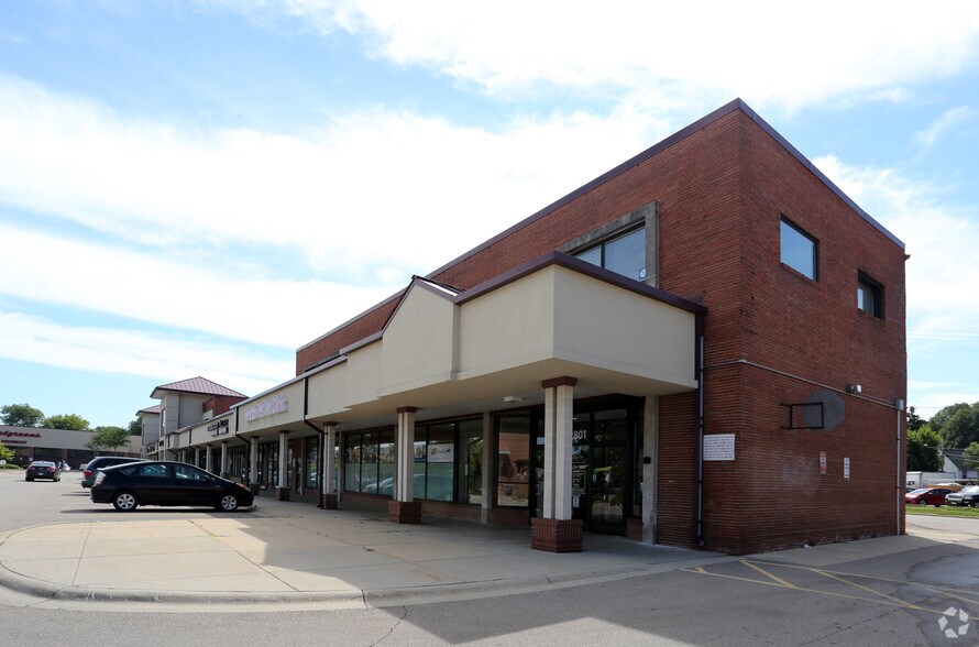 Primary Photo Of 2705 E Washington Ave, Madison General Retail For Sale