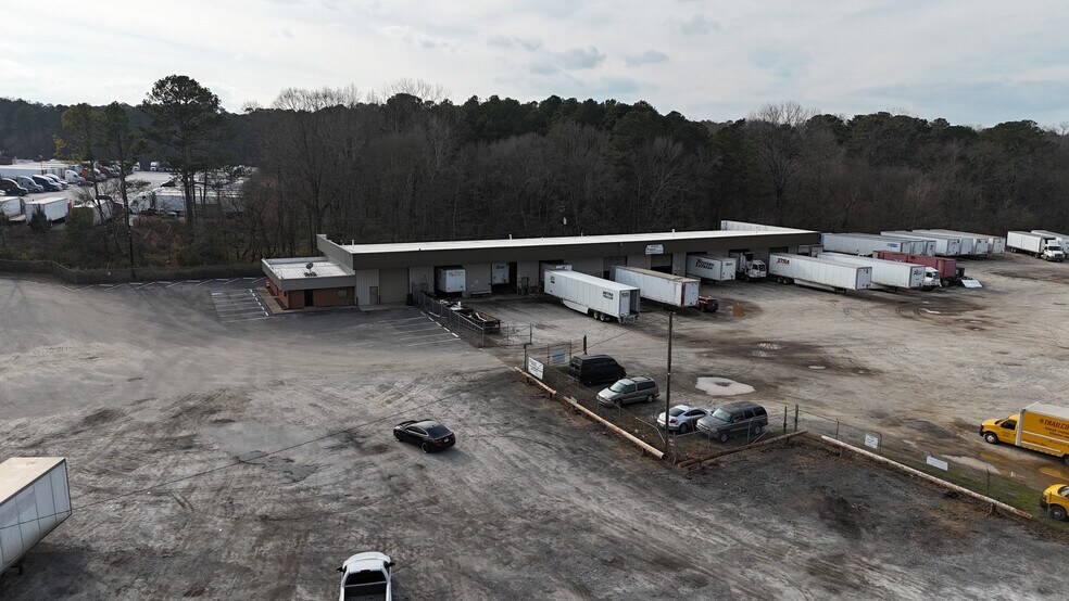 More Photos Of 3987 Moreland Ave SE, Conley Warehouse For Lease