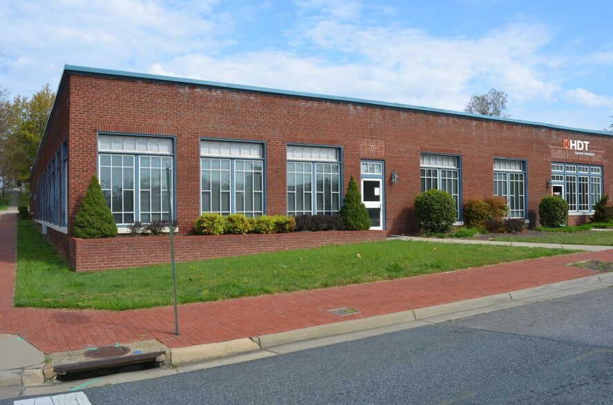 More Photos Of 415-417 Wolfe St, Fredericksburg Medical For Lease