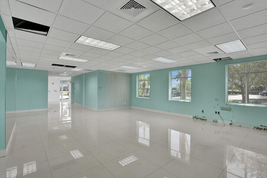 More Photos Of 15620 SW 29th St, Miramar Medical For Sale