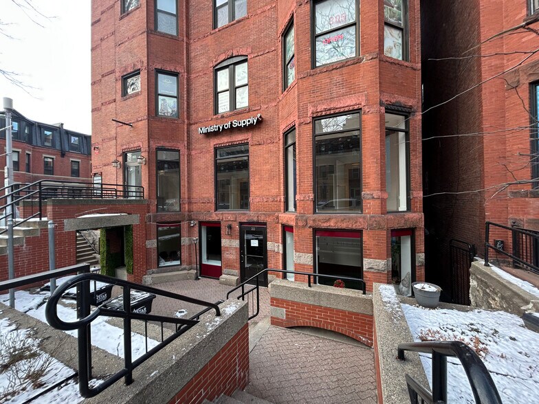 Primary Photo Of 303-305 Newbury St, Boston Storefront Retail Office For Lease