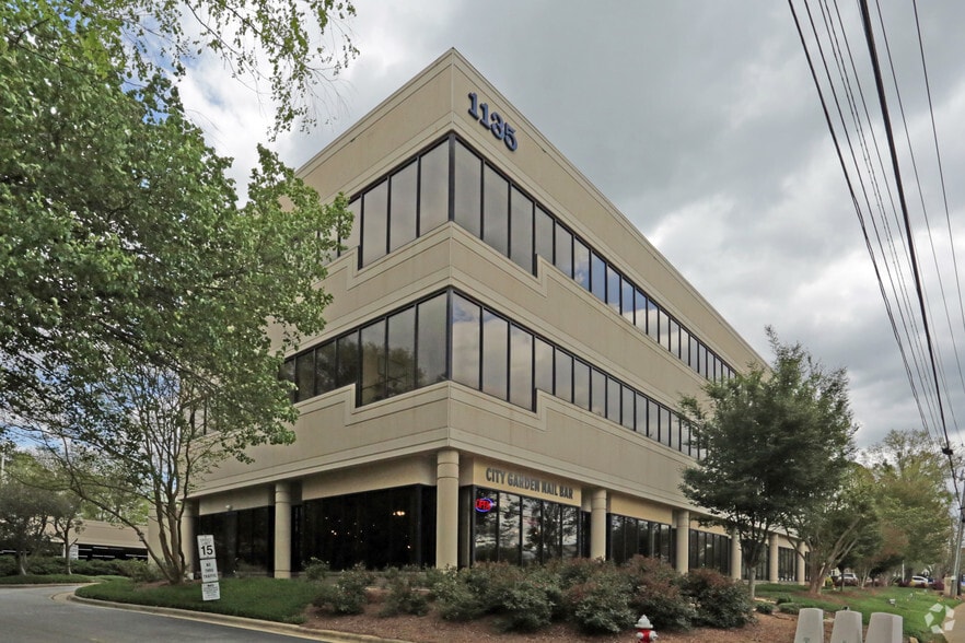 More Photos Of 1135 Kildaire Farm Rd, Cary Office For Lease