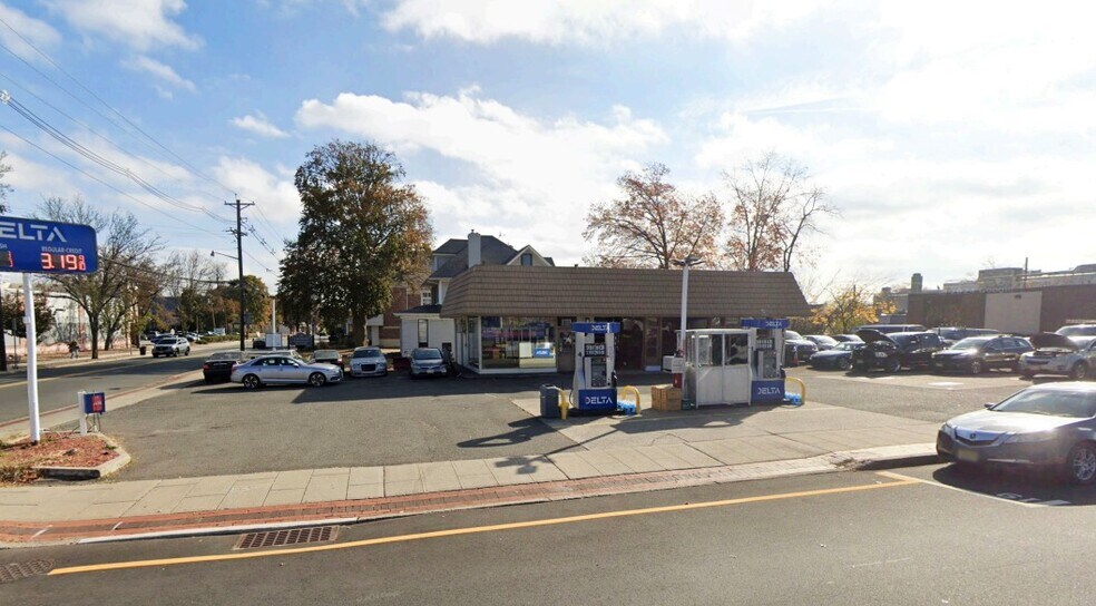 Primary Photo Of 51 N Walnut St, Ridgewood Land For Lease