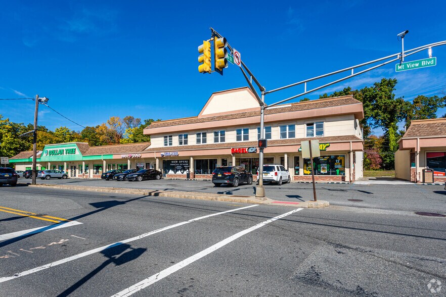 152172 Mountainview Blvd, Wayne, NJ 07470 For Lease