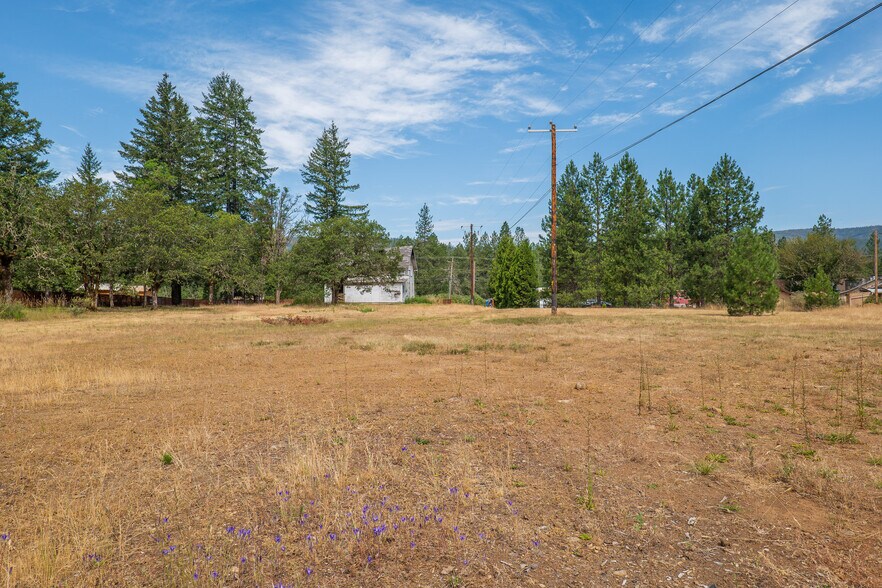 More Photos Of 33105 Redwood Hwy, Cave Junction Land For Sale