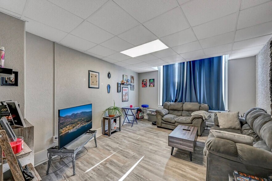 More Photos Of 310-312E Lackawanna Ave, Olyphant Apartments For Sale