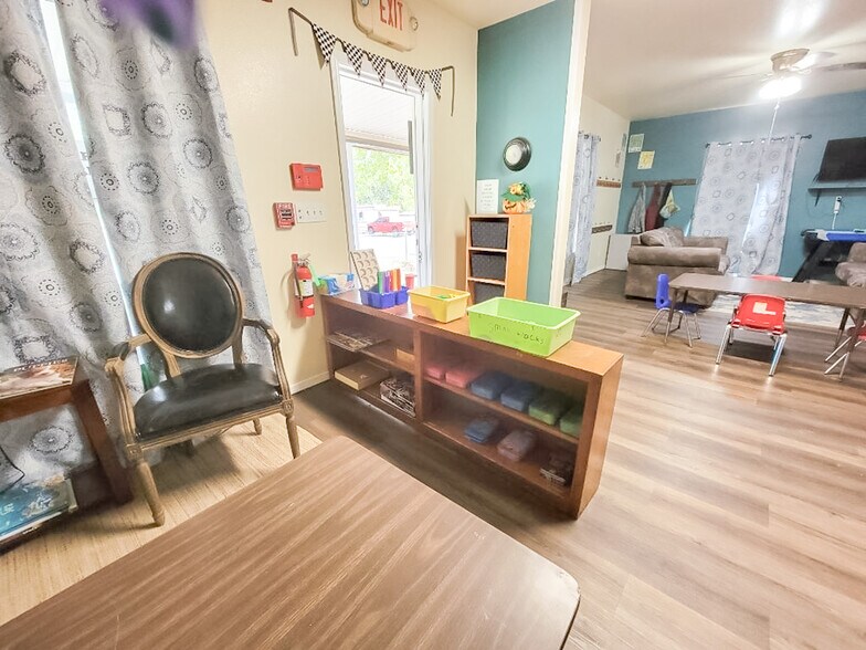 More Photos Of 710 W Broadway St, Collinsville Daycare Center For Sale