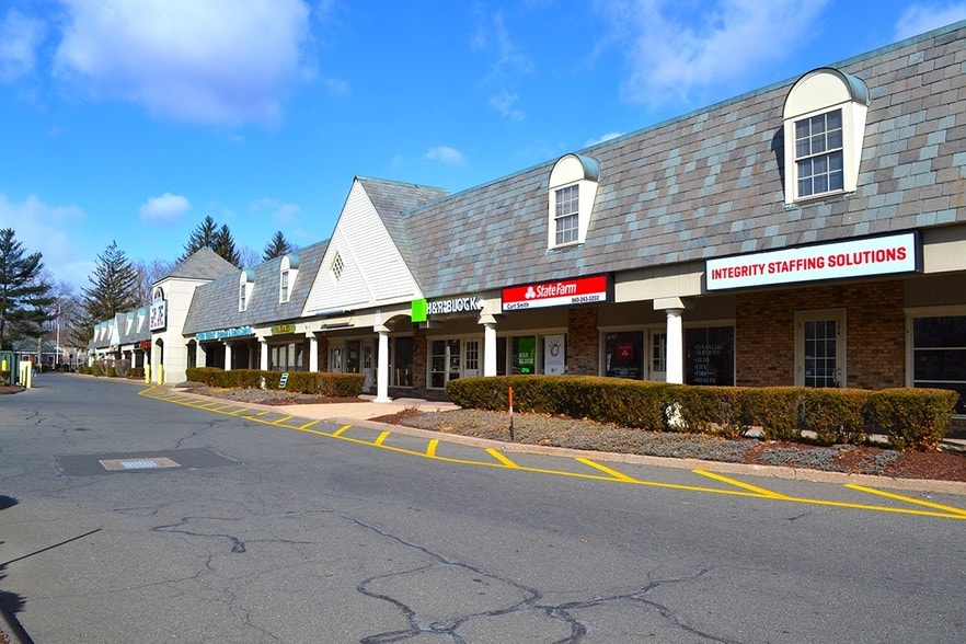 More Photos Of 836 Park Ave, Bloomfield General Retail For Lease