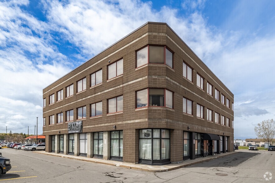 More Photos Of 5307 Canotek Rd, Ottawa Office For Lease