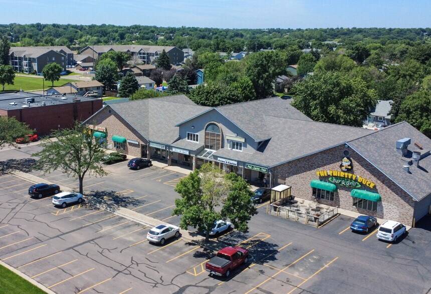 Primary Photo Of 945 S Marion Rd, Sioux Falls Storefront For Lease