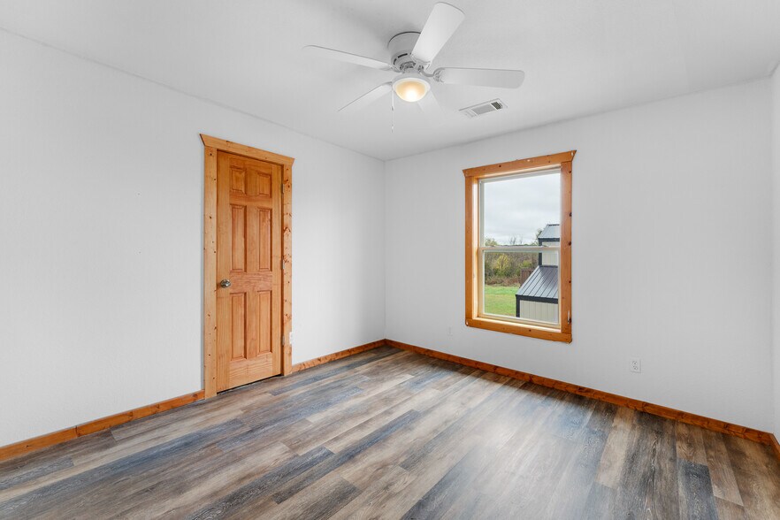 More Photos Of 1204 County Road 215, Berryville Specialty For Sale