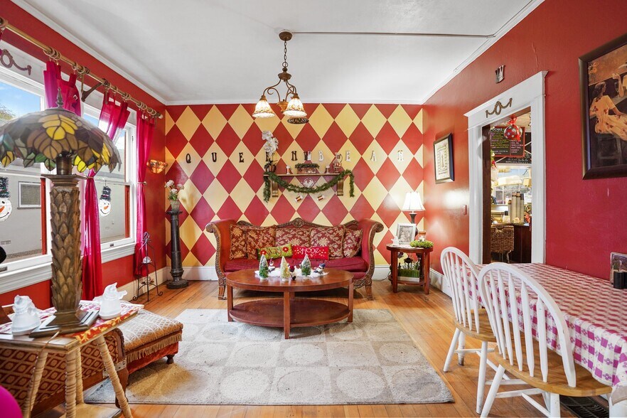 More Photos Of 1126 14th St, Modesto Restaurant For Sale