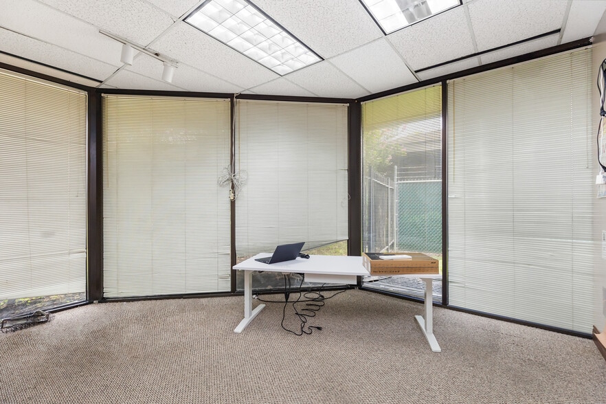 More Photos Of 14411 Cornerstone Village Dr, Houston Office For Lease