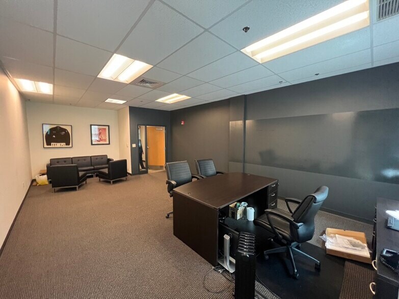 More Photos Of 112 Third Ave, Carnegie Office For Sale