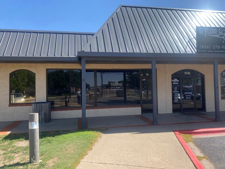 More Photos Of 2600 Paramount Blvd, Amarillo Storefront For Lease