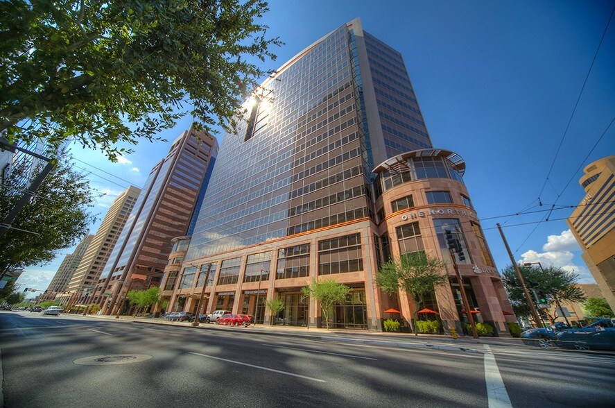 More Photos Of 1 N Central Ave, Phoenix Office For Lease