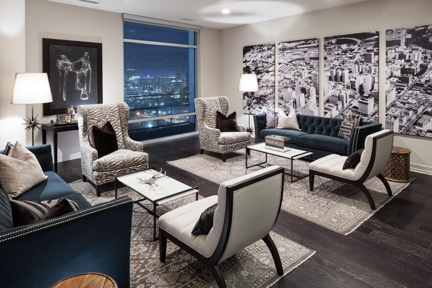 More Photos Of 2929 Weslayan St, Houston Apartments For Lease