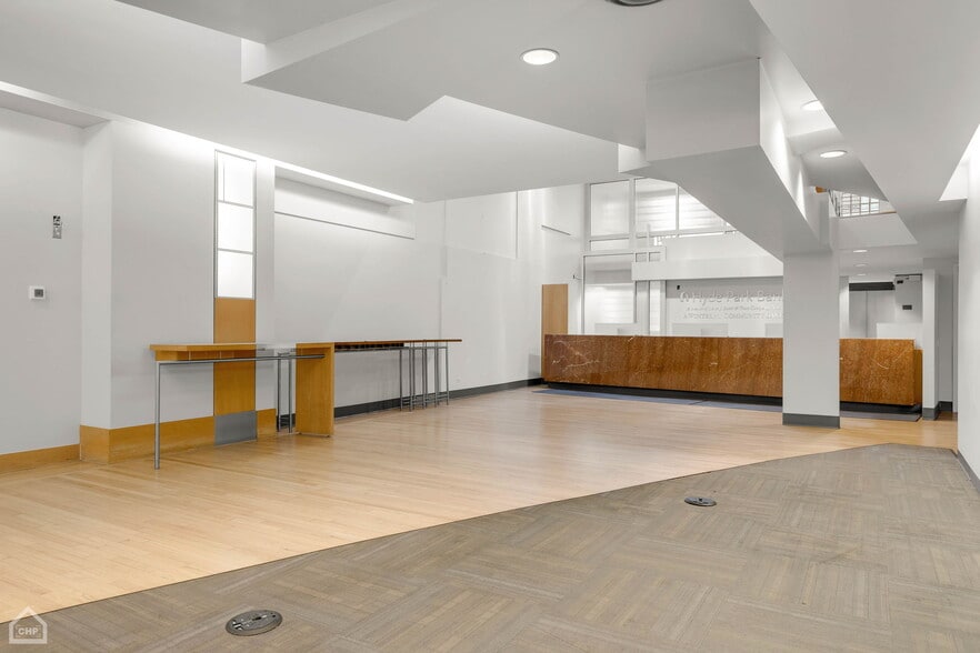 More Photos Of 1309-1311 E 57th St, Chicago Office For Lease