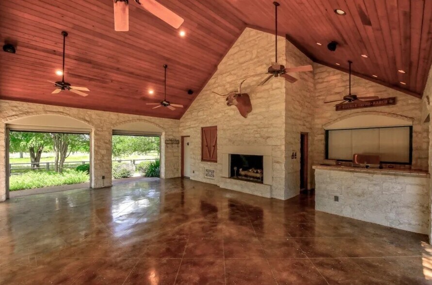 More Photos Of 860 CR 268, Georgetown Land For Sale