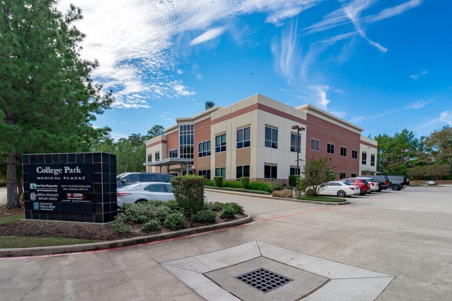 More Photos Of 3117 College Park Dr, The Woodlands Medical For Lease