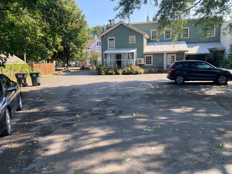 More Photos Of 28 Park Row, Chatham Office Residential For Lease