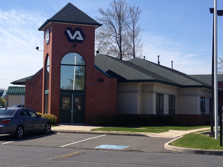 More Photos Of 1909 New Rd, Northfield Medical For Lease