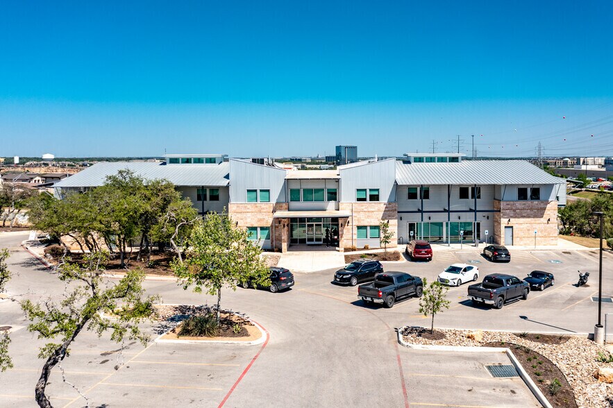 More Photos Of 18911 Hardy Oak Blvd, San Antonio Medical For Lease