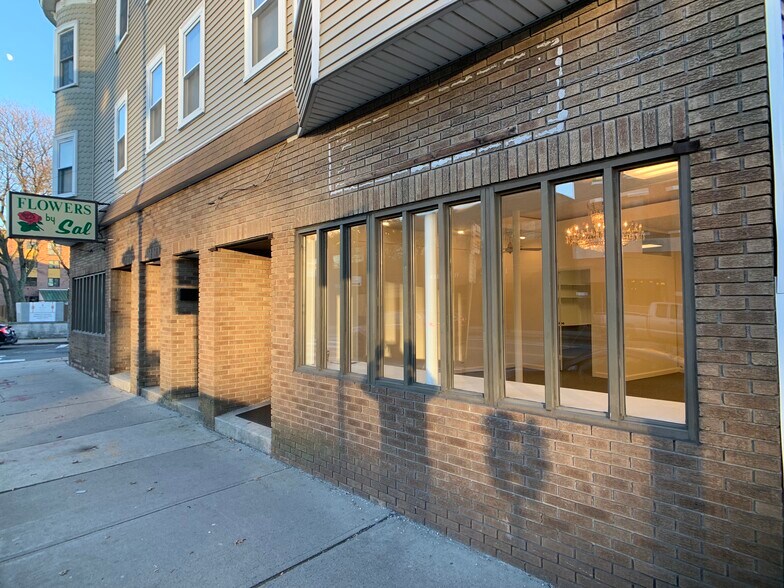 More Photos Of 716-722 Cambridge St, Cambridge Storefront Retail Residential For Lease