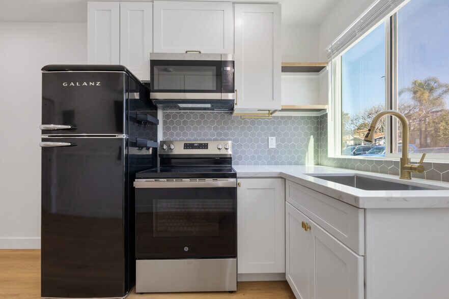 More Photos Of 4162 Arizona St, San Diego Apartments For Sale