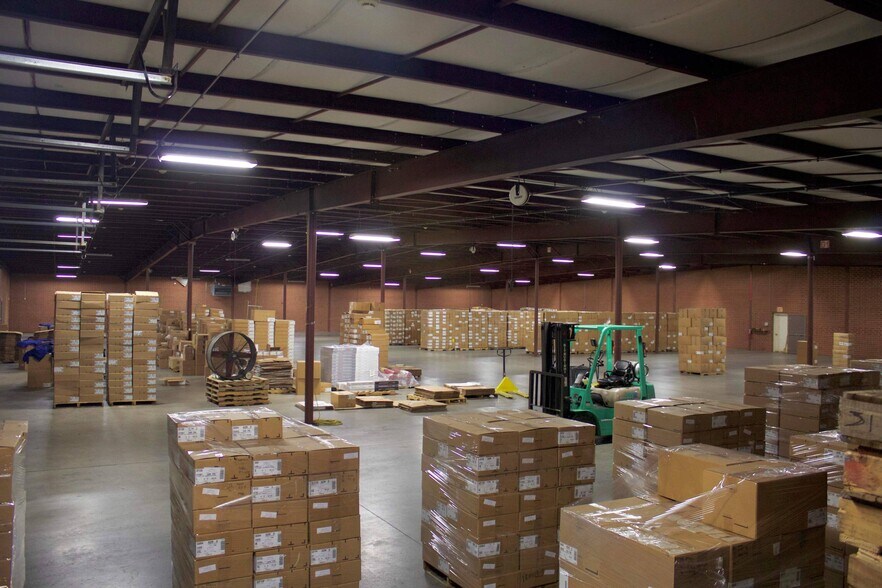 More Photos Of 2463 Old Farmer rd, Asheboro Industrial For Lease