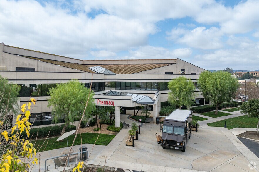 More Photos Of 25485 Medical Center Dr, Murrieta Medical For Lease